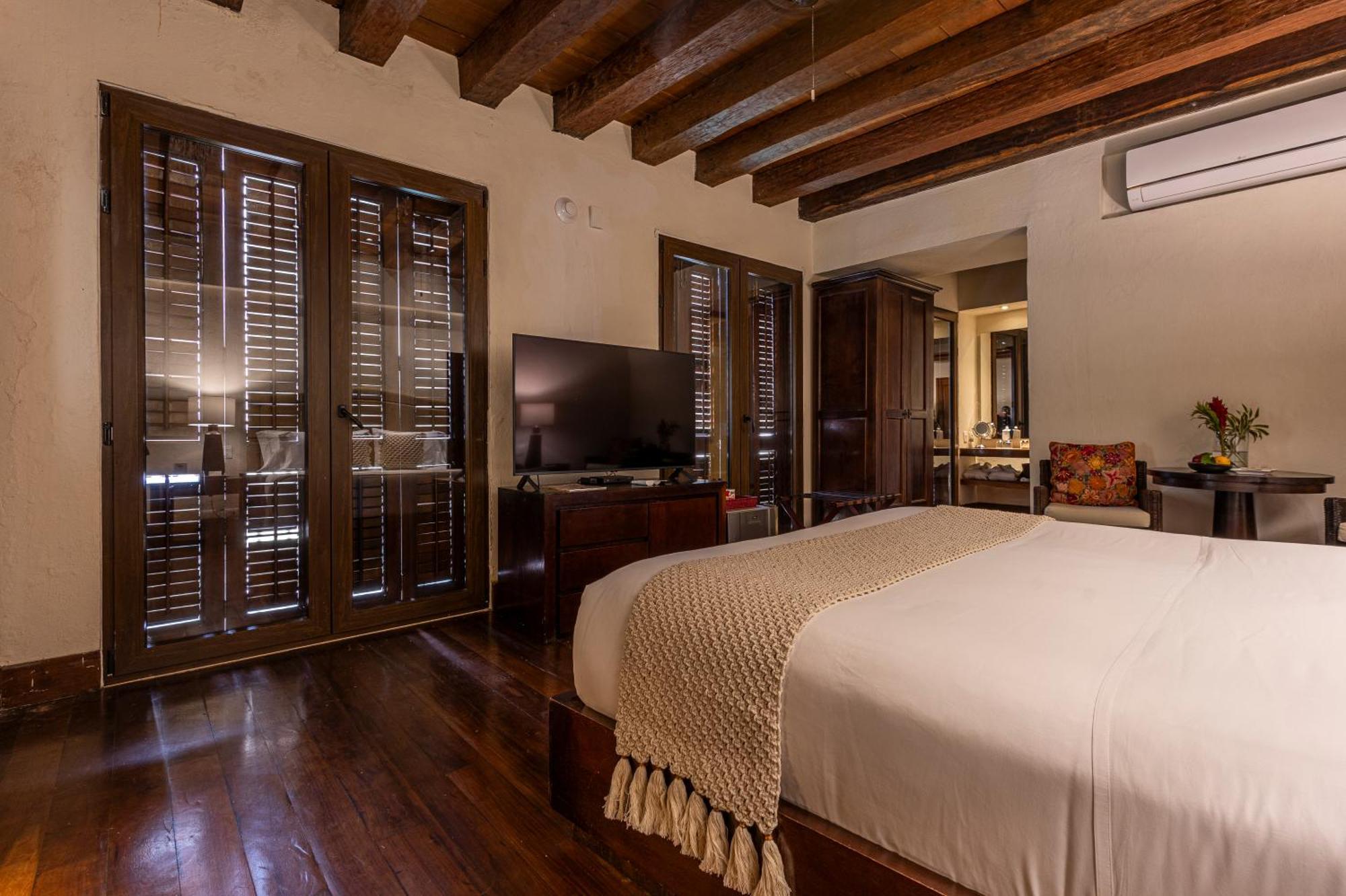 Hotel Ananda Boutique - Cosmos